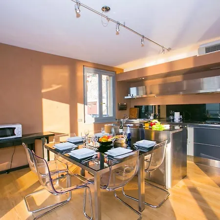 Apartment Della Fontana Penthouse Varenna