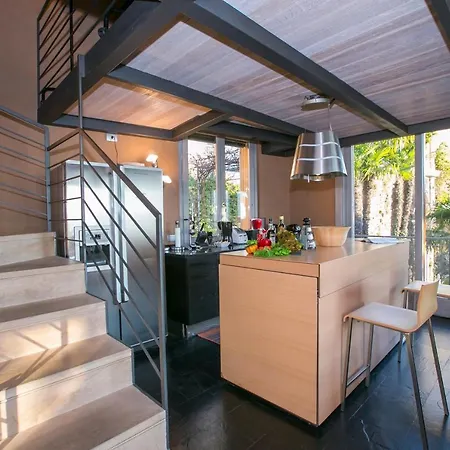 Della Fontana Penthouse Apartment *